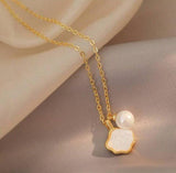 UNI-11034-2 - Pearl & Shell - Necklace